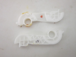 Bosch SHP878ZD5N/01 Dishwasher Door Cable Roller Kit 00623536