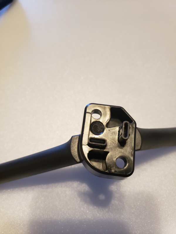 Hisense 43R6E3 43H6570G 43R6090G 43A6GX3 43R7G5 43R6E4 Stand Legs W/Screws