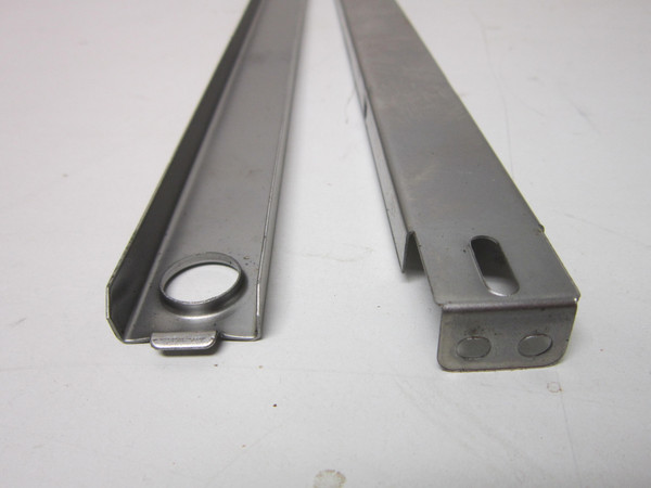 Whirlpool WFG525S0HV1 Oven Door Bracket Support Kit (W11379944) W10544179