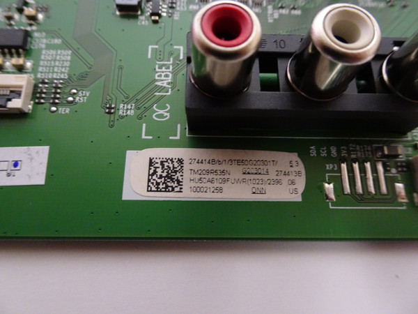 Onn 100021258 Main Board (274413B, RSAG7.820.10255/ROH) 274414B