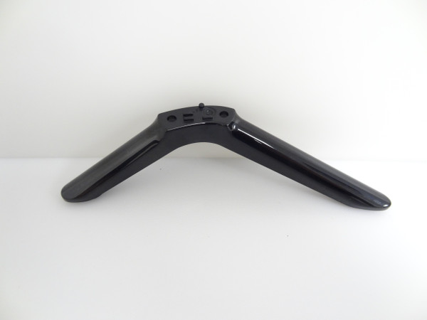 Onn 100012590 Stand Legs W/Screws - NEW