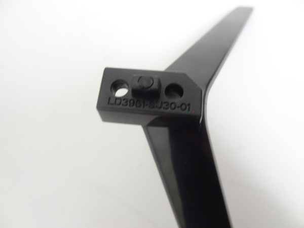 JVC LT-40MAW305 Stand Legs W/Screws - NEW