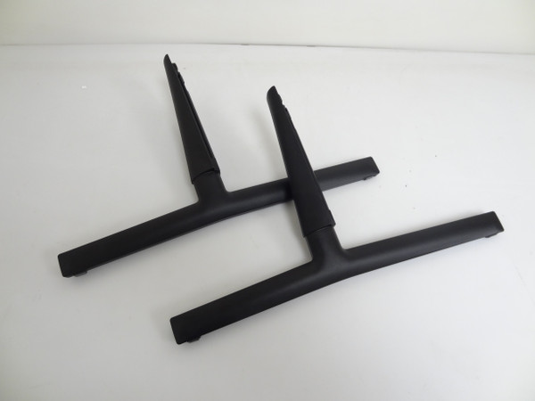 Samsung QN85Q60AAFXZA Stand Legs