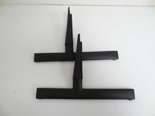 Samsung UN75AU8000 Stand Legs