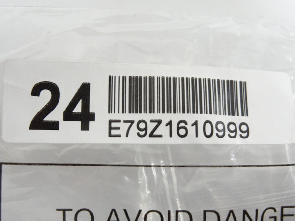 Vizio D24F-J09 Stand Legs W/Screws