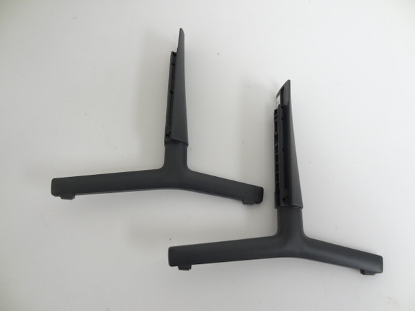 Samsung QN50Q60AAFXZA Stand Legs - NEW