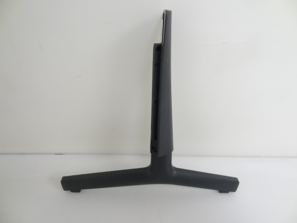 Samsung QN50Q60AAFXZA Stand Legs - NEW