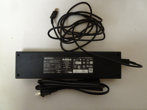 Sony 24V 9.4A Power Adapter PN: 1-493-117-15 Model: ACDP-240E01