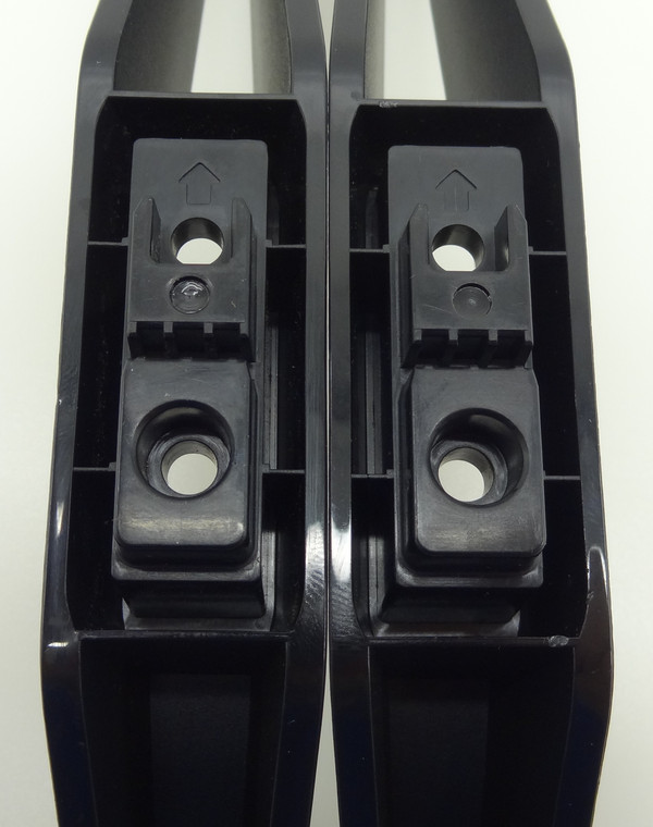 Philips 50PUL7552/F7, 55PUL7672/F7 2EMM02147 Legs - Used