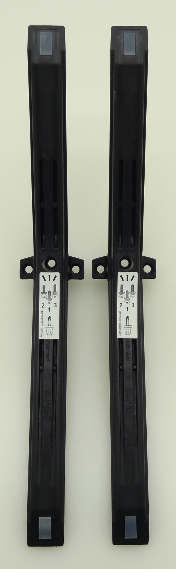 LG 75UQ7590PUB, 70UQ7590PUB AAN30049811(MAM660025) Legs - Used