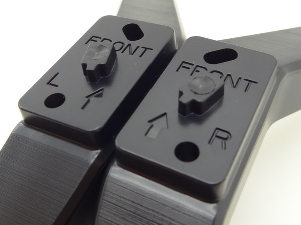 Westinghouse WR50UT4212 (HKC19D009) Legs - Used w/Screws