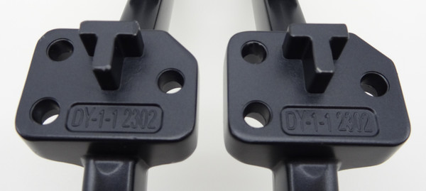 Hisense 85A7HAU RSAG6.121.2302(39484-309470) Legs w/Screws - Used