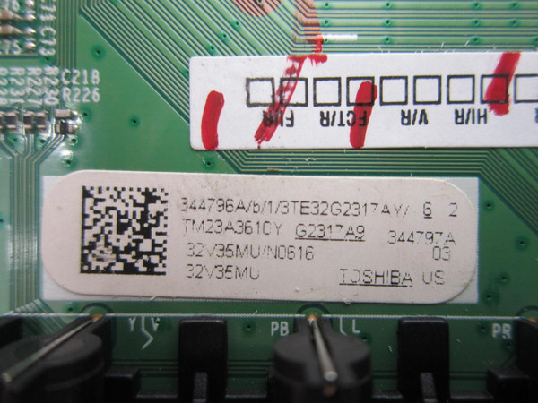 Toshiba 32V35MU Main Board 344796 (RSAG7.820.12588/ROH)