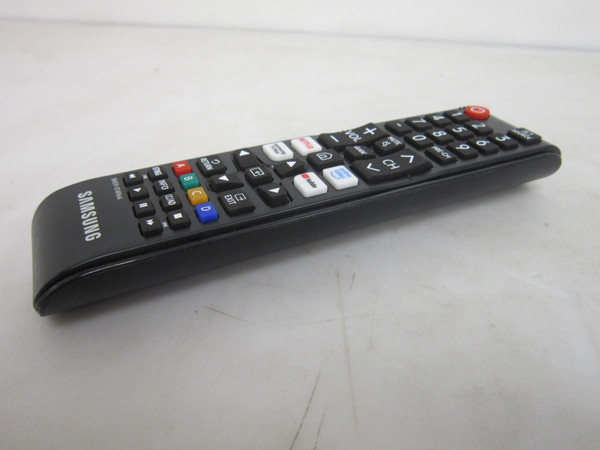 Samsung UN32F6000FFXZA, QN55Q6FAAFXZA TV Remote BN59-01496A-USED