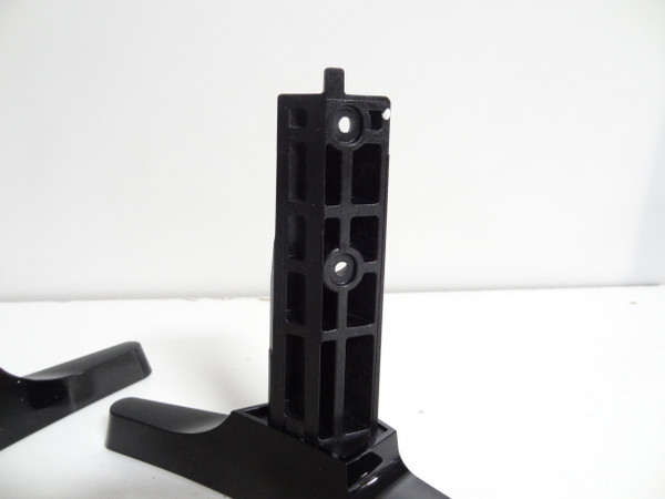 Samsung HG40NE460S HG43NE460S UN40N5200 Stand Legs W/Screws - NEW(BN96-37936A)