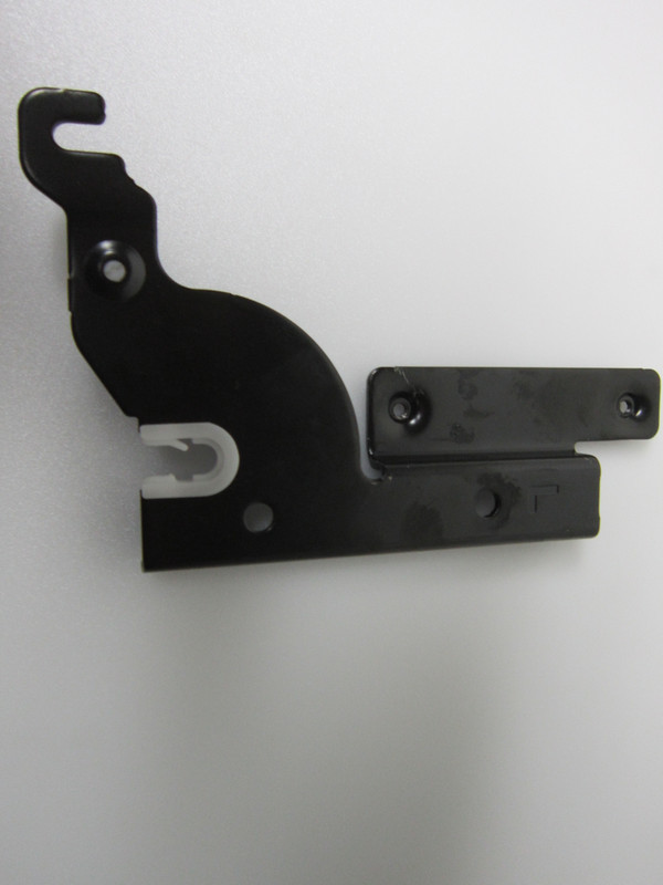 Samsung DW80R5061US/AA Dishwasher Door Hinge - Left Link DD64-00047A