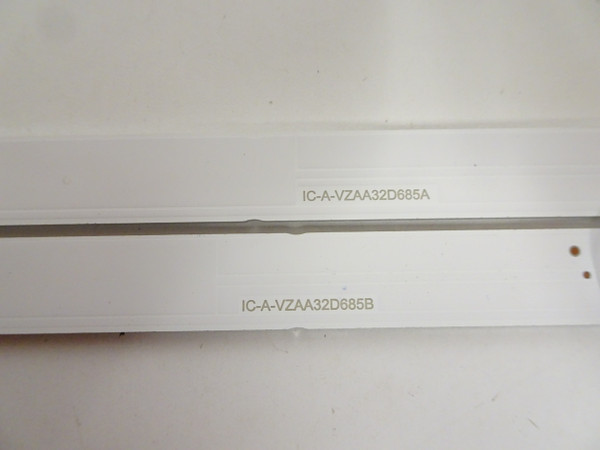 Vizio D32HN-D0 LED Backlight Strip Set (2) IC-A-VZAA32D685A / IC-A-VZAA32D685B