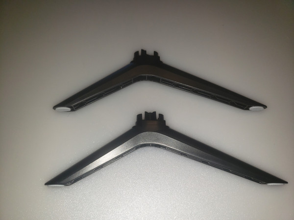 Hisense 32H4030F1 Stand Legs W/Screws