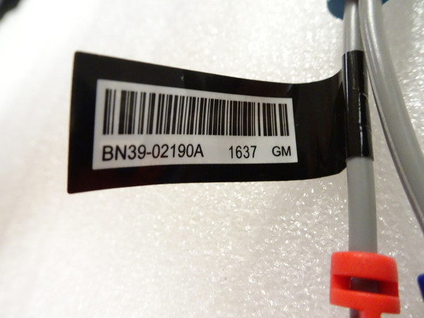 Samsung AV Adapter Cable Accessory - BN39-02190A