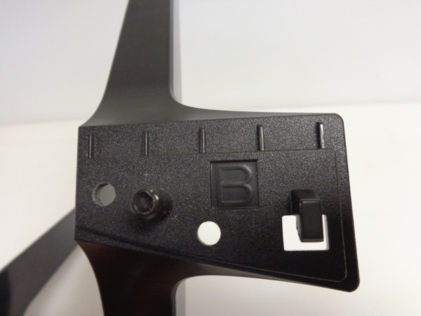 LG Stand Legs W/Screws