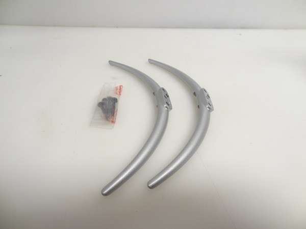 Hitachi 43RZ5 Stand Legs W/Screws - NEW(68-75143U-0AA)