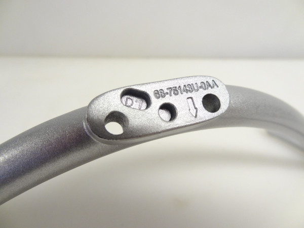 Hitachi 43RZ5 Stand Legs W/Screws - NEW(68-75143U-0AA)