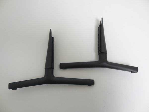 Samsung QN65Q60AAFXZA Stand Legs