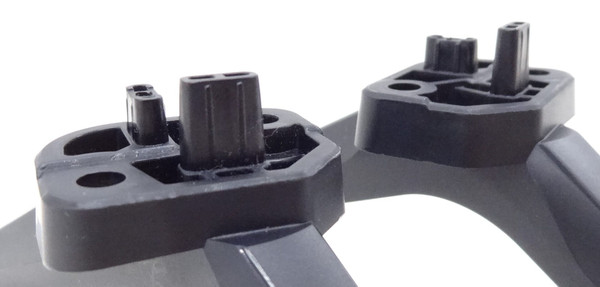 Pre-Owned Hisense 32A4FH RSAG8.078.6490/6491 TV Stand Legs