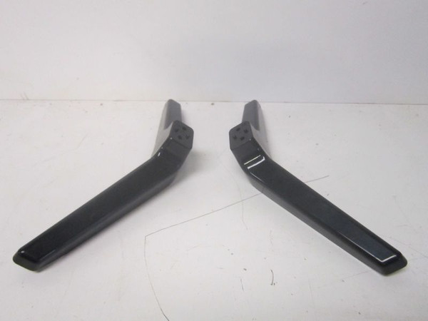 Avera 55AER10 TV Stand Legs w/ Screws