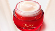 這些女星微整了嗎？原來是偷偷用了這一瓶！全新OLAY紅金面霜-終於登陸香港！