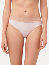 Lace medium brief in pink_1