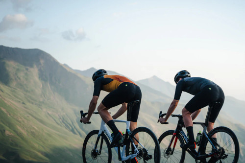 ALE' Sprinter R-EV1 10 Pad Black Bib Shorts