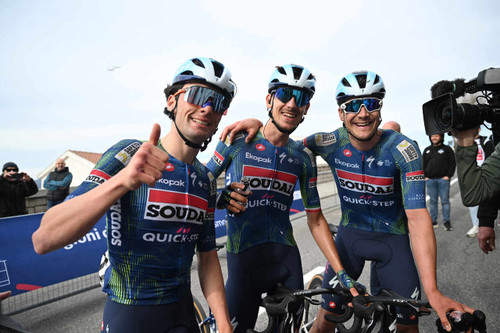 Team Kits - Pro Team Kits - Soudal QuickStep - procyclegear.com