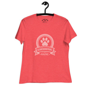 The ultimate relaxed tee for dog moms who love the coast.
