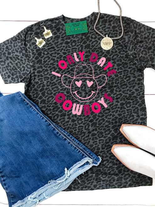 graphic tee, t-shirt, shirt, ranch, cattle, cow, cows, horse, horses, cattle women, rancher, western, punchy, ranchy, desert, cowboy, cowgirl, valentines, holiday, steer, leopard, pink