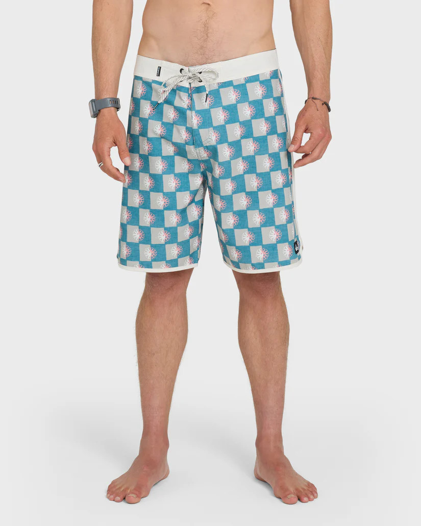 Quiksilver Sun Dial 19 Boardshorts [Mediterranean]