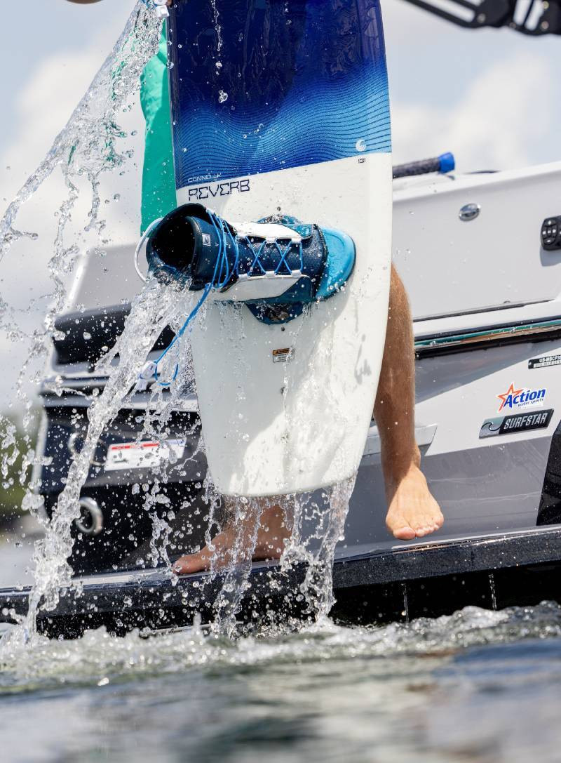 outlet-homehero.jpg?t=1740082958