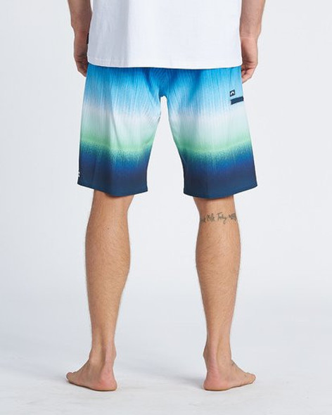 Billabong Fluid Airlite Boardshorts (Neo Green)