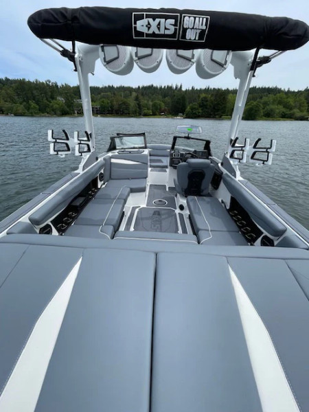 Skylon SkyLock Pro-4 Locking Board Racks Malibu / Axis - Pair - 2009-Current [Black] 9