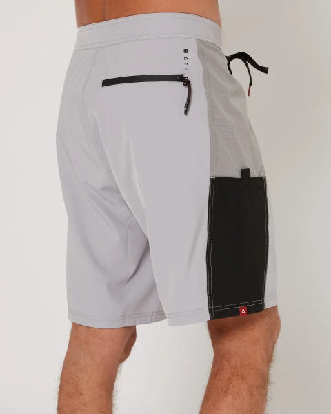 Follow Global Tech Boardie Boardshorts [Light Grey] 2026 6