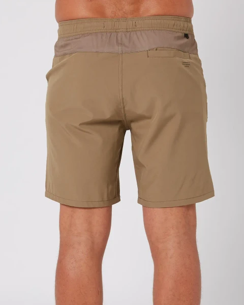 Follow All Day Shorts [Deep Taupe] 3
