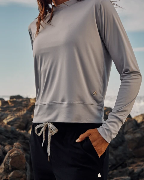Follow Elara L/S Women's Sun Top [Light Grey] 7