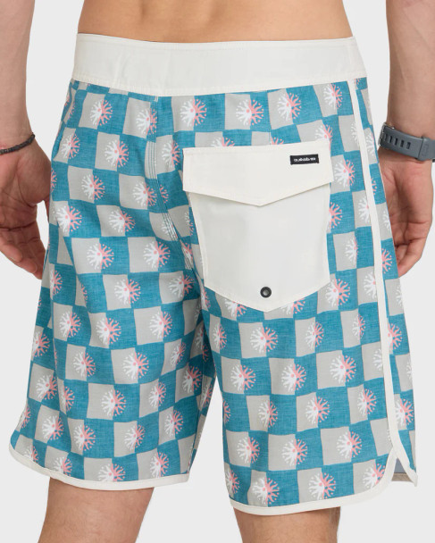 Quiksilver Sun Dial 19 Boardshorts [Mediterranean] 3
