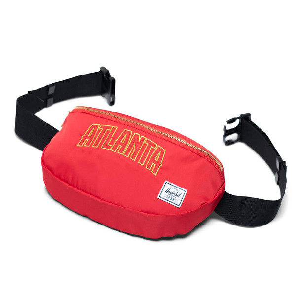 Herschel Supply Co. Sixteen NBA Superfan (Atlanta Hawks Satin Red/Black) Hip Pack