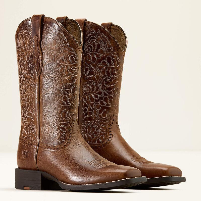 Ariat Women Aged Tan RoundUp Remuda Western Boot | JW Stores