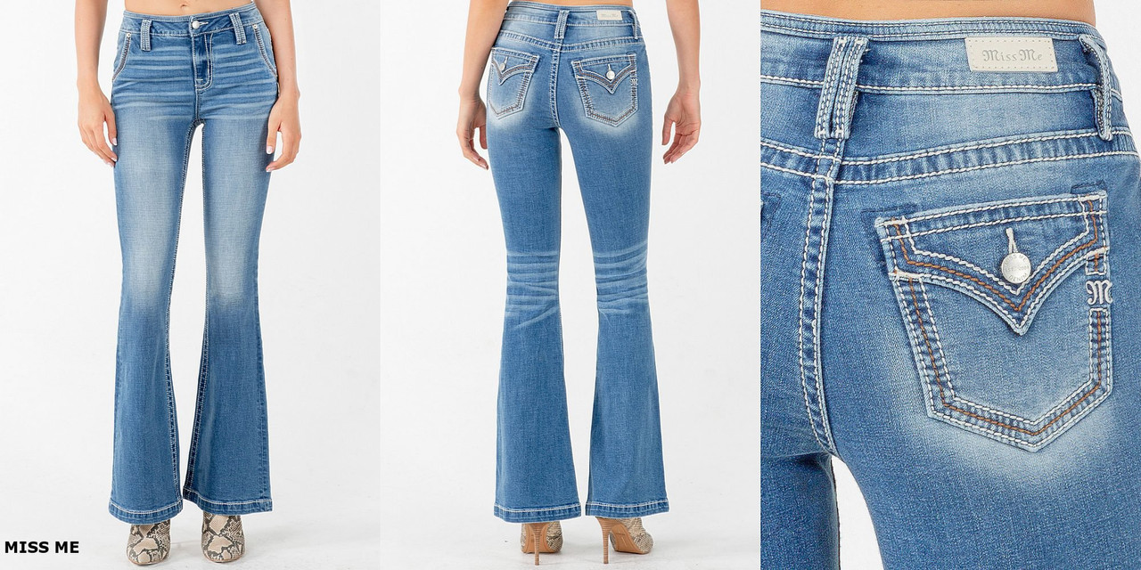 Flared jeans with pocket - Women