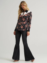 Wrangler Women's Folk Floral X Lainey Wilson Western Snap Shirt Wrangler Women's Folk Floral X Lainey Wilson Western Snap Shirt