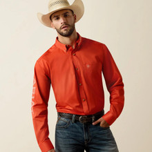 ARIAT Ariat Men's Team Logo Standard Twill Classic Fit Shirt - Coral 