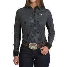 Cinch Women's Hybrid Black Pullover Shirt