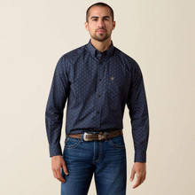 ARIAT Men's Ariat Canyon Classic Fit Shirt In Blue Night Foulard Print 